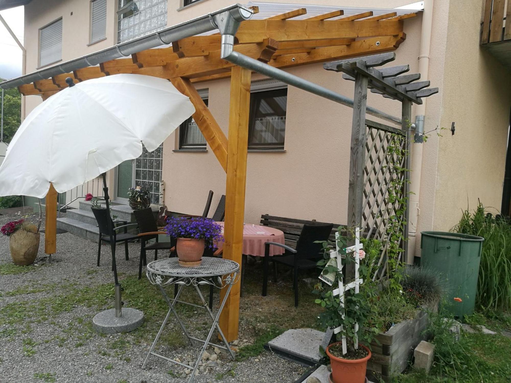 Vronis Ferienwohnungen Muhlingen Kültér fotó